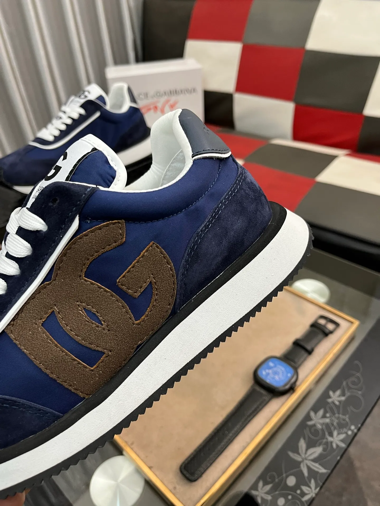 Men's shoes💰458⌚️⌚️New Dolce & Gabbana/top original DG heavy industry series, new casual fashion shoes👟Simple and elegant style, fashionable and exclusive👑Fashionable and generous. Upper: Original first-layer calfskin, comfortable sheepskin lining. Original special electroplated combination outsole, exquisite and luxurious, super A level! Compared with the genuine product at the counter, the version is no worse at all💕Size: 35-46